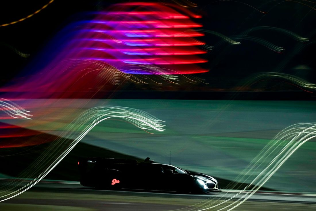 Seguir la acción de noche