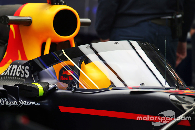 El Red Bull Racing RB12 equipado con el Aeroscreen