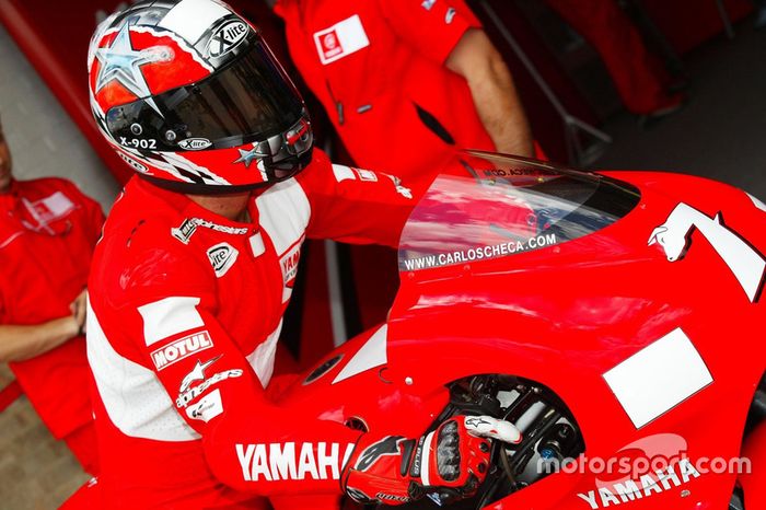 Carlos Checa, Yamaha Team