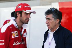 (L to R): Jean-Eric Vergne, Ferrari Test and Development Driver with Julian Jakobi (GBR)