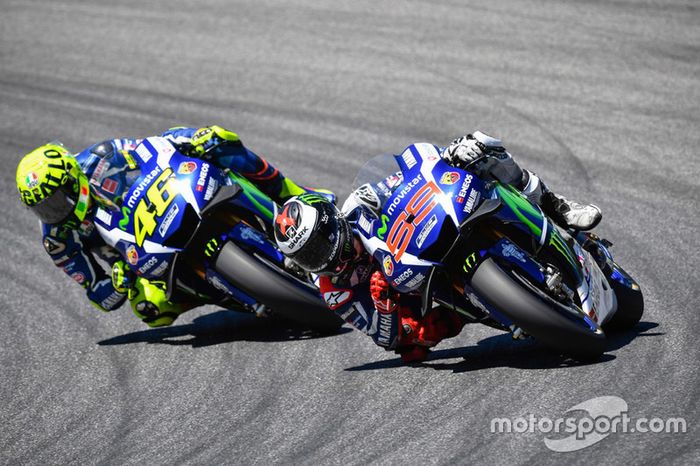 Jorge Lorenzo, Yamaha Factory Racing y Valentino Rossi, Yamaha Factory Racing