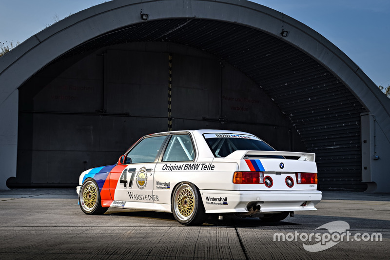BMW M3 DTM E30
