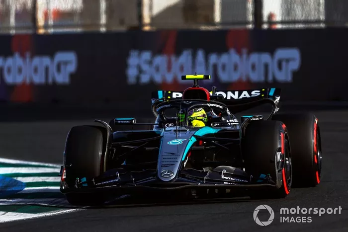 Lewis Hamilton, Mercedes F1 W15