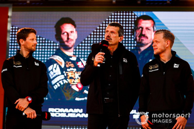 Romain Grosjean, Haas F1 Team, Guenther Steiner, Team Principal, Haas F1 and Kevin Magnussen, Haas F1 Team