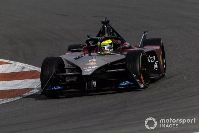 Oliver Rowland, Mahindra Racing