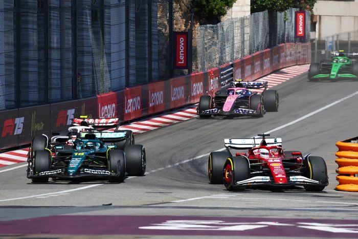 Charles Leclerc, Ferrari, Lance Stroll, Aston Martin Racing, Oliver Bearman, Haas F1 Team