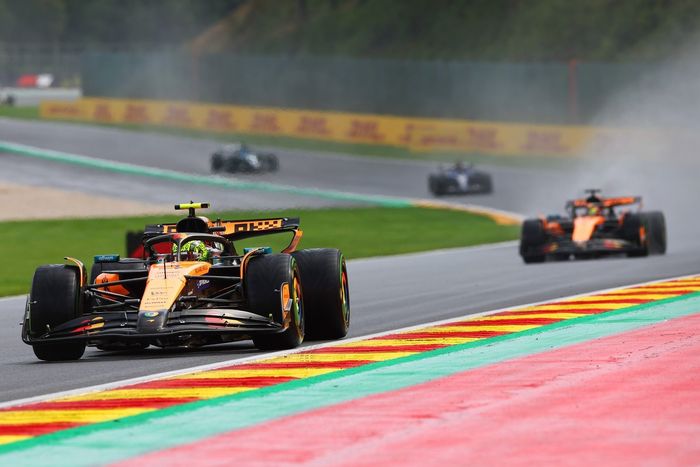 Lando Norris, McLaren, Oscar Piastri