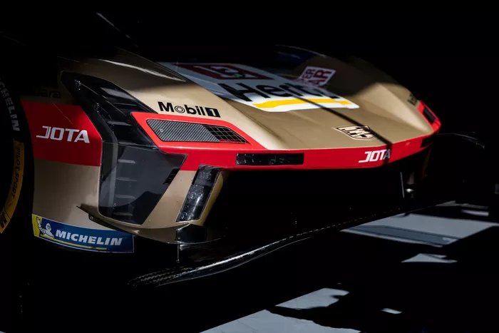 #12 Cadillac Hertz Team Jota - Cadillac V-Series.R of Alex Lynn, William Stevens, Norman Nato