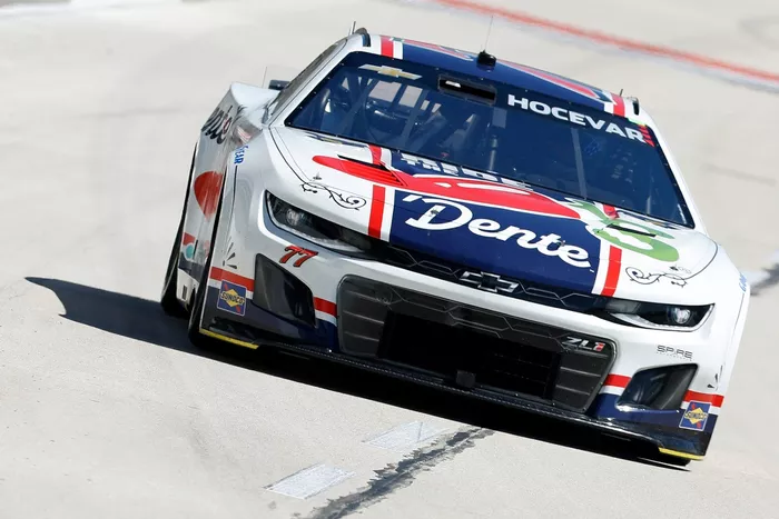 Carson Hocevar, Spire Motorsports Chevrolet