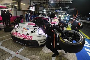 #85 Iron Dames Porsche 911 GT3 R LMGT3: Celia Martin, Rahel Frey, Sarah Bovy