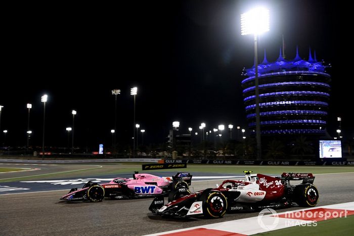 Fernando Alonso, Alpine A522, Guanyu Zhou, Alfa Romeo C42