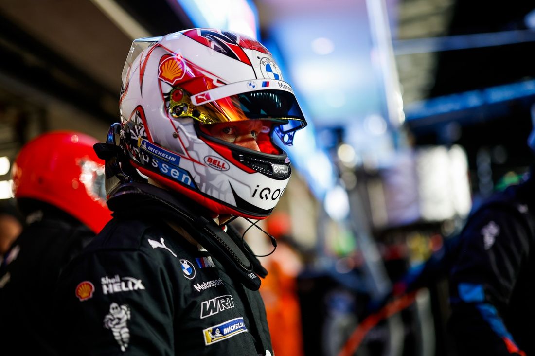 #15 BMW M Team WRT BMW M Hybrid V8: Kevin Magnussen