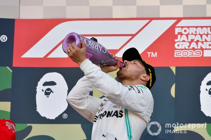 Podio: ganador de la carrera  Valtteri Bottas, Mercedes AMG F1 