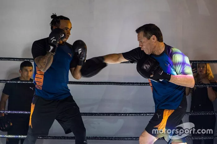 Lewis Hamilton, Mercedes y Julio César Chávez, excampeón mundial de boxeo