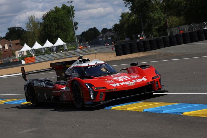 #311 Whelen Cadillac Racing Cadillac V-Series.R de Pipo Derani, Jack Aitken, Felipe Drugovich