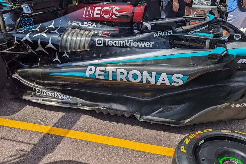 Mercedes W15 détails techniques