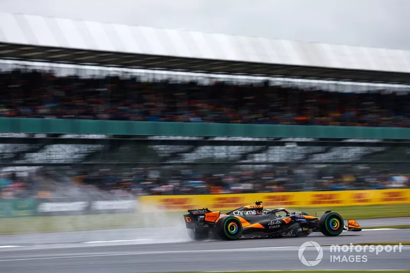 Oscar Piastri, McLaren MCL38