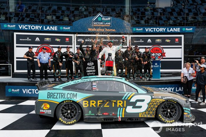 Ganador Austin Dillon, Richard Childress Racing, BREZTRI Chevrolet Camaro