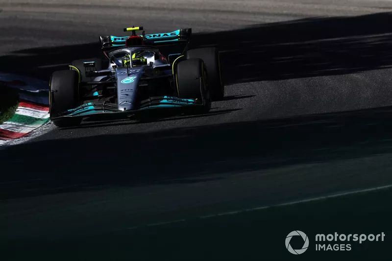 Lewis Hamilton, Mercedes W13
