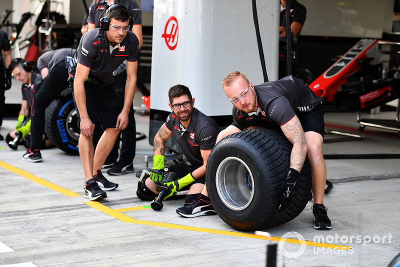 Механіки Haas F1