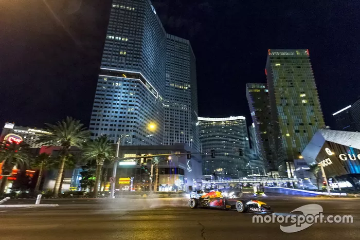 Daniel Ricciardo, Red Bull Racing en Las Vegas