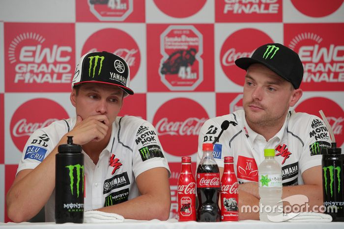 #21 YAMAHA FACTORY RACING TEAM