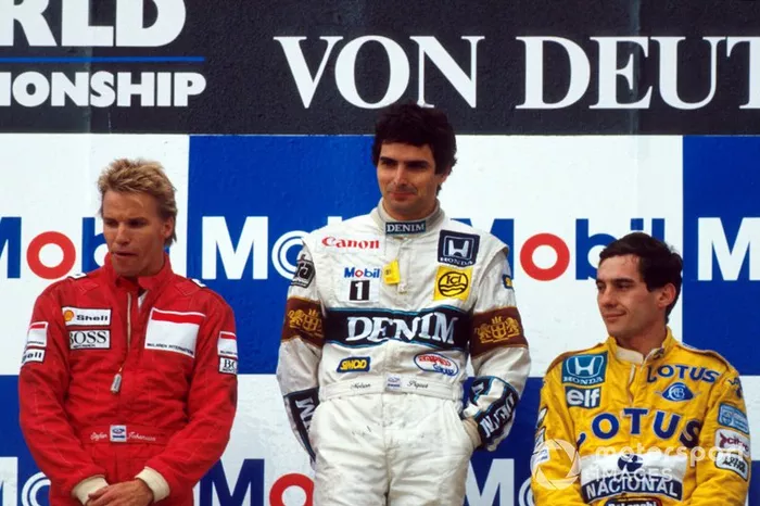 Stefan Johansson, McLaren, Race Winner Nelson Piquet, Williams. Ayrton Senna, Lotus