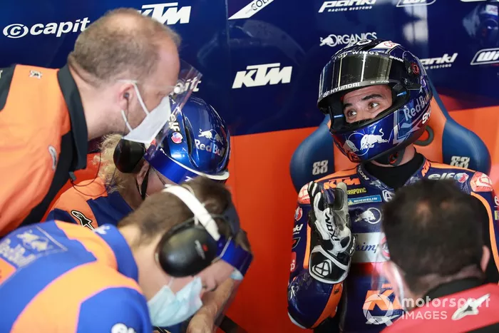 Miguel Oliveira, Red Bull KTM Tech 3