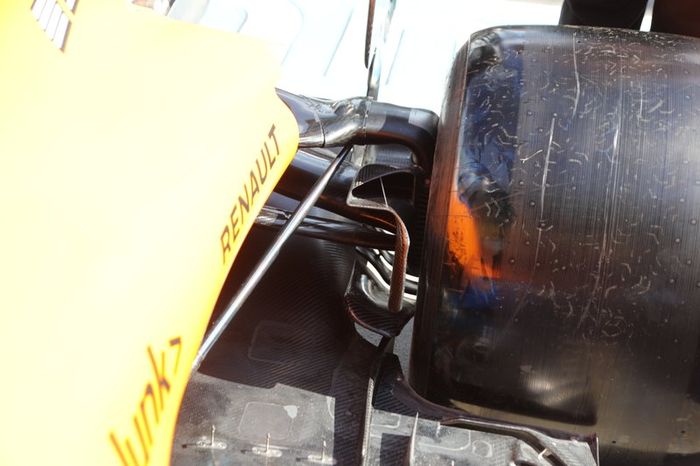 Detalle de la suspensión trasera del Renault F1 Team R.S.20