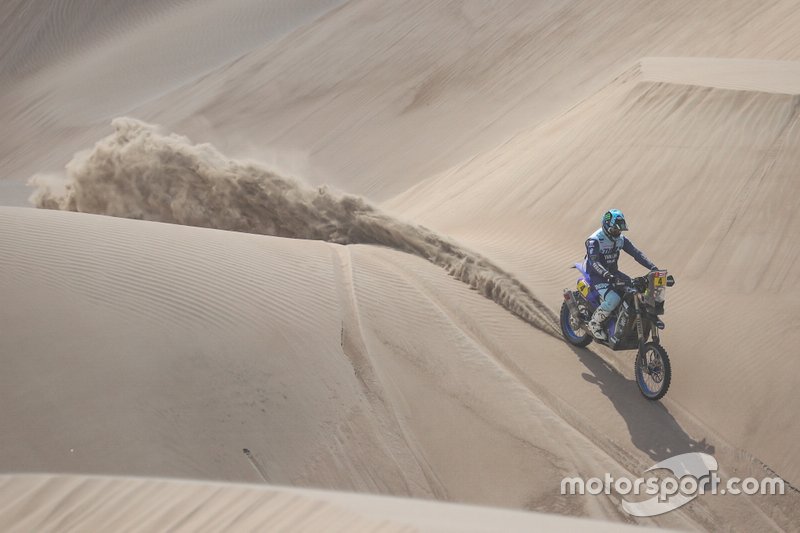 #4 Yamaha Official Rally Team: Адріен ван Беверен