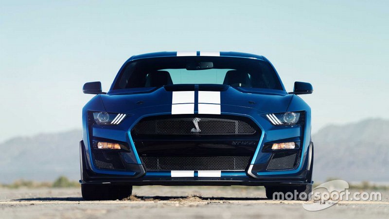 Ford Shelby GT500 2020 року