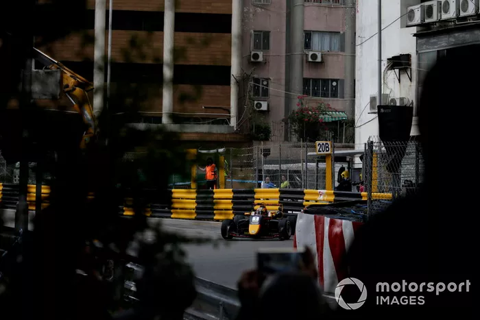 Dan Ticktum, Motopark Academy