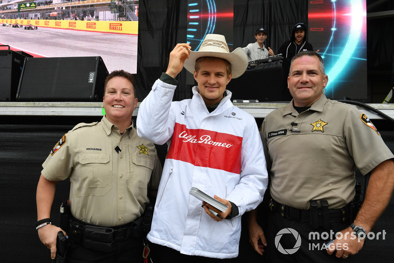 Marcus Ericsson, Sauber y Policía