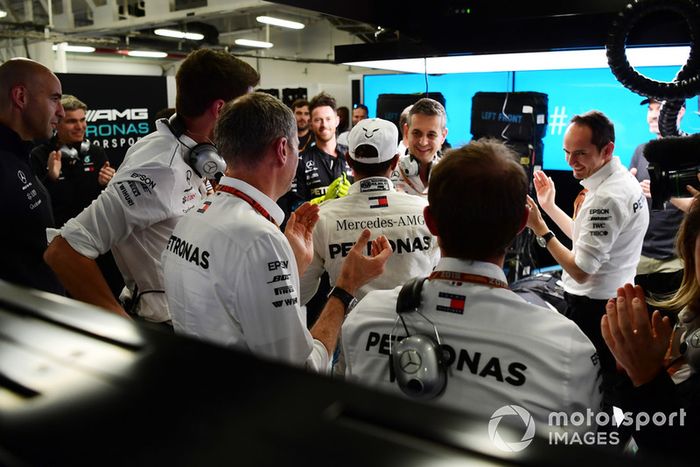 Lewis Hamilton, Mercedes AMG F1 celebra