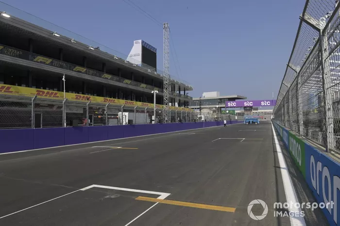 La recta principal del circuito de Yeda