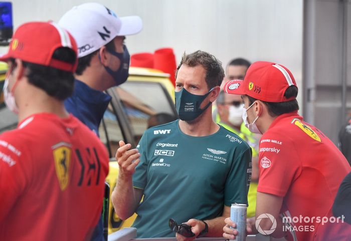 Sebastian Vettel, Aston Martin, Charles Leclerc, Ferrari