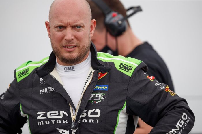 Rob Huff, Zengo Motorsport CUPRA Leon Competición