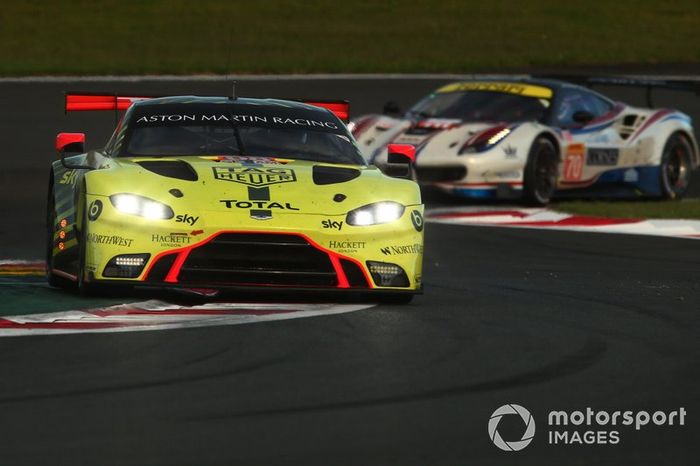 #98 Aston Martin Racing Aston Martin Vantage: Paul Dalla Lana, Darren Turner, Ross Gunn 