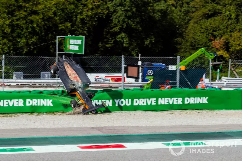 Alexander Peroni, Campos Racing, crashes