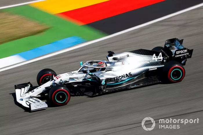 1 - Lewis Hamilton, Mercedes AMG F1 W10 - 1'11.767