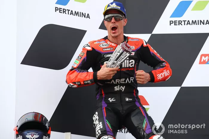 Maverick Viñales, Aprilia Racing Team
