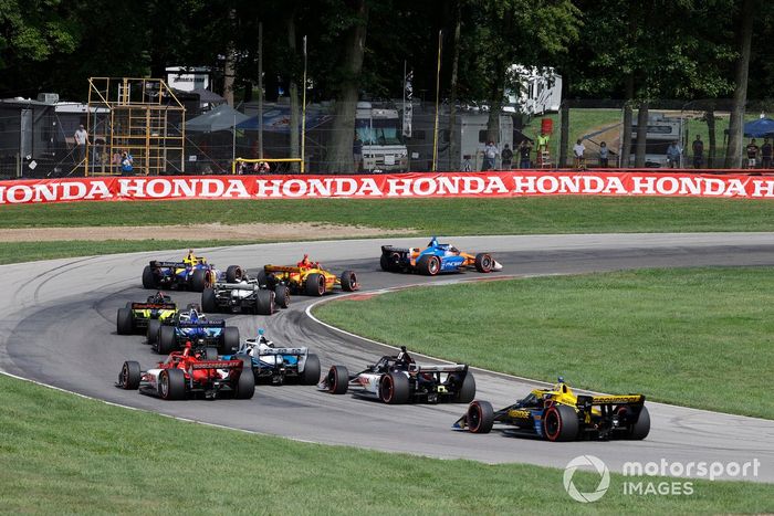 Scott Dixon, Chip Ganassi Racing Honda, Ryan Hunter-Reay, Andretti Autosport Honda, start