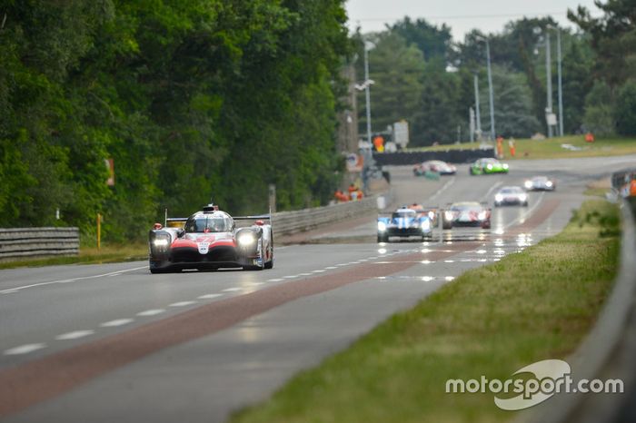 #7 Toyota Gazoo Racing Toyota TS050: Mike Conway, Kamui Kobayashi, Jose Maria Lopez, Fernando Alonso, Anthony Davidson