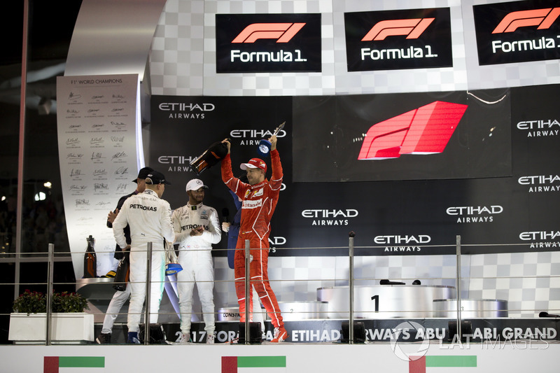 Podium: Race winner Valtteri Bottas, Mercedes AMG F1, second place place Lewis Hamilton, Mercedes AM