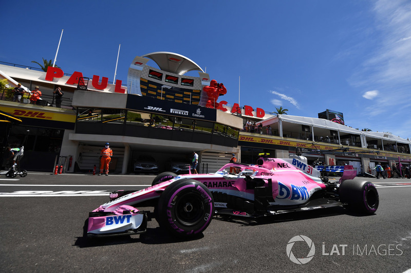 11: Esteban Ocon, Force India VJM11, 1'32.075