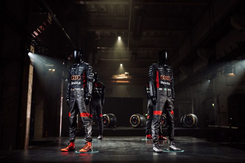 Ambiance lors du lancement Audi