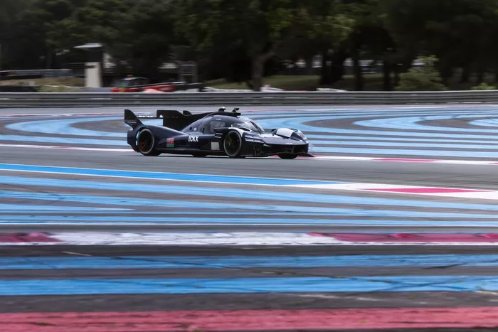 Jacky Ickx, Genesis Magma Racing