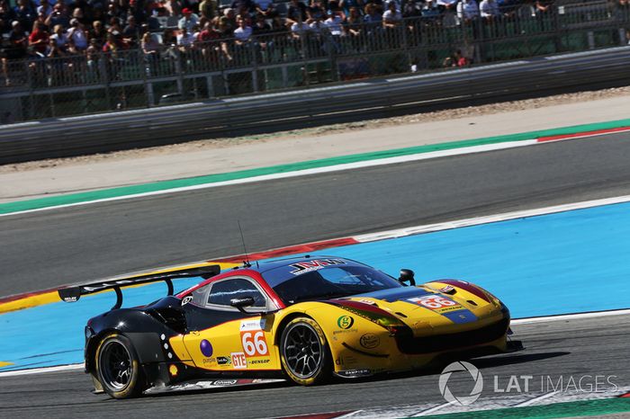 #66 JMW Motorsport, Ferrari F458 Italia: Robert Smith, Jody Fannin, James Dayson