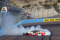 Race winner Matt Kenseth, Joe Gibbs Racing Toyota
