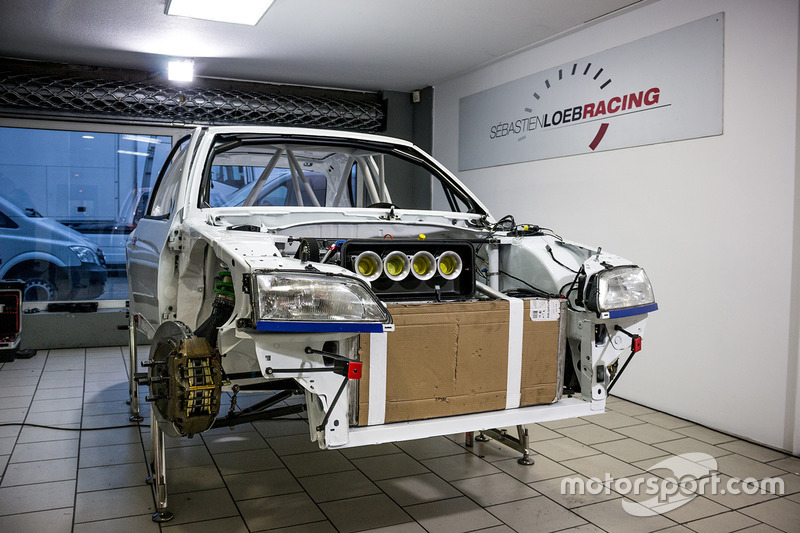Sébastien Loeb Racing, ricostruzione della Peugeot 306 Maxi